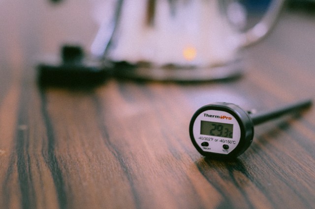 Thiết bị đo nhiệt độ ThemoPro