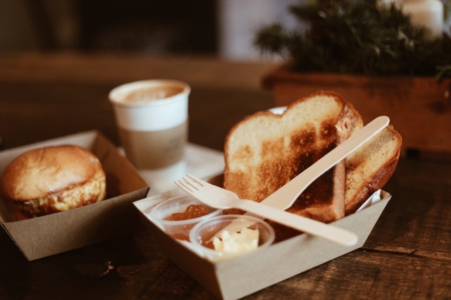 Bữa sáng của chúng tôi tại Plain Vanilla Bakery 